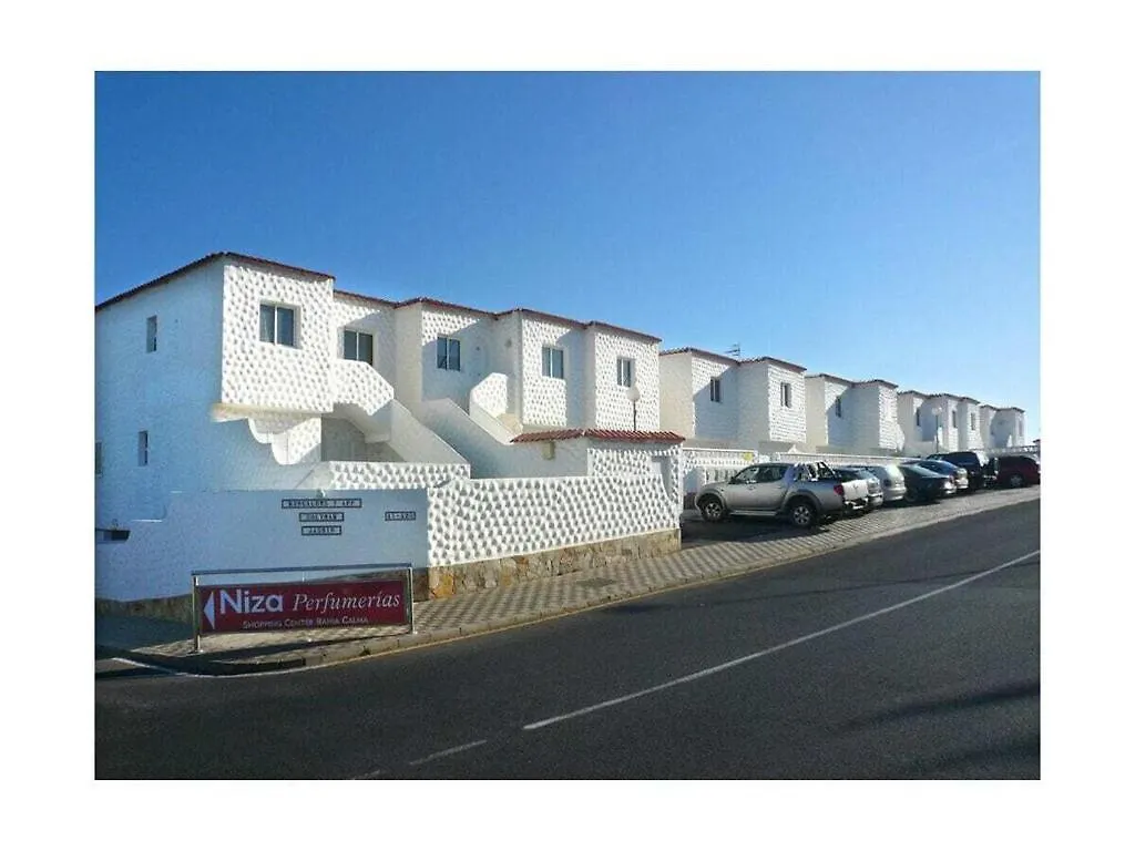 Casa Karoli Comfortable Holiday Residence contacts